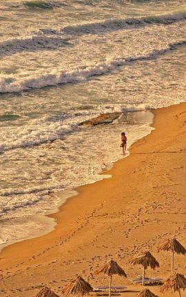 Kommos beach