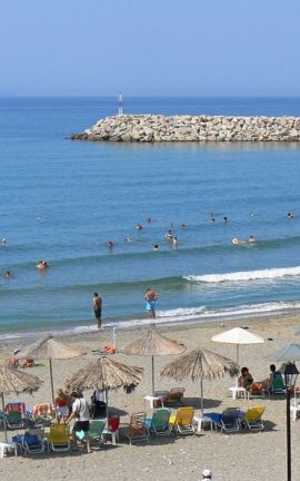 Kokkinos Pyrgos beach